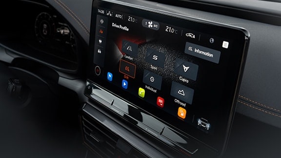  CUPRA Formentor VZ5 infotainment online screen