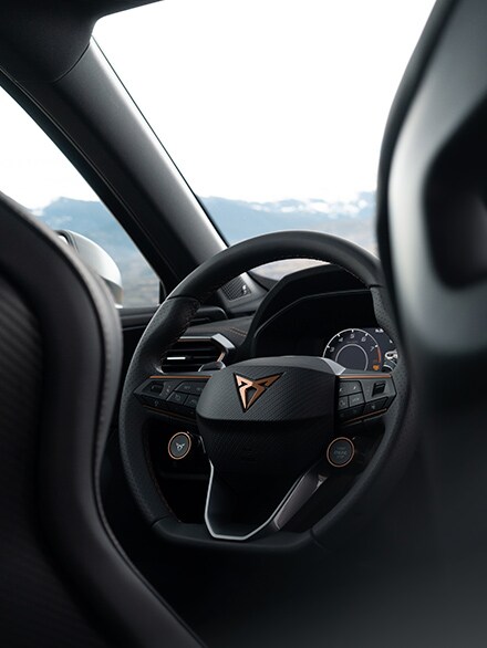  Interior view of CUPRA Formentor VZ5 of the steering wheel