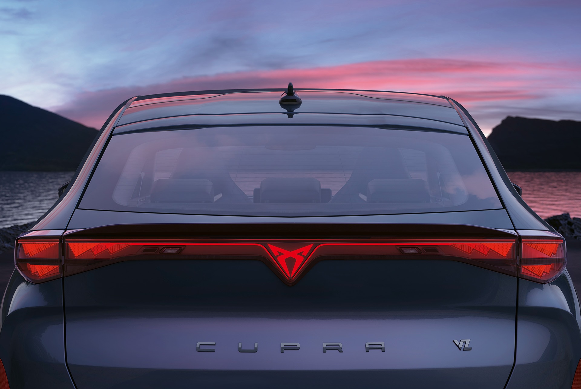 Cupra Tavascani servast servani tagatuled